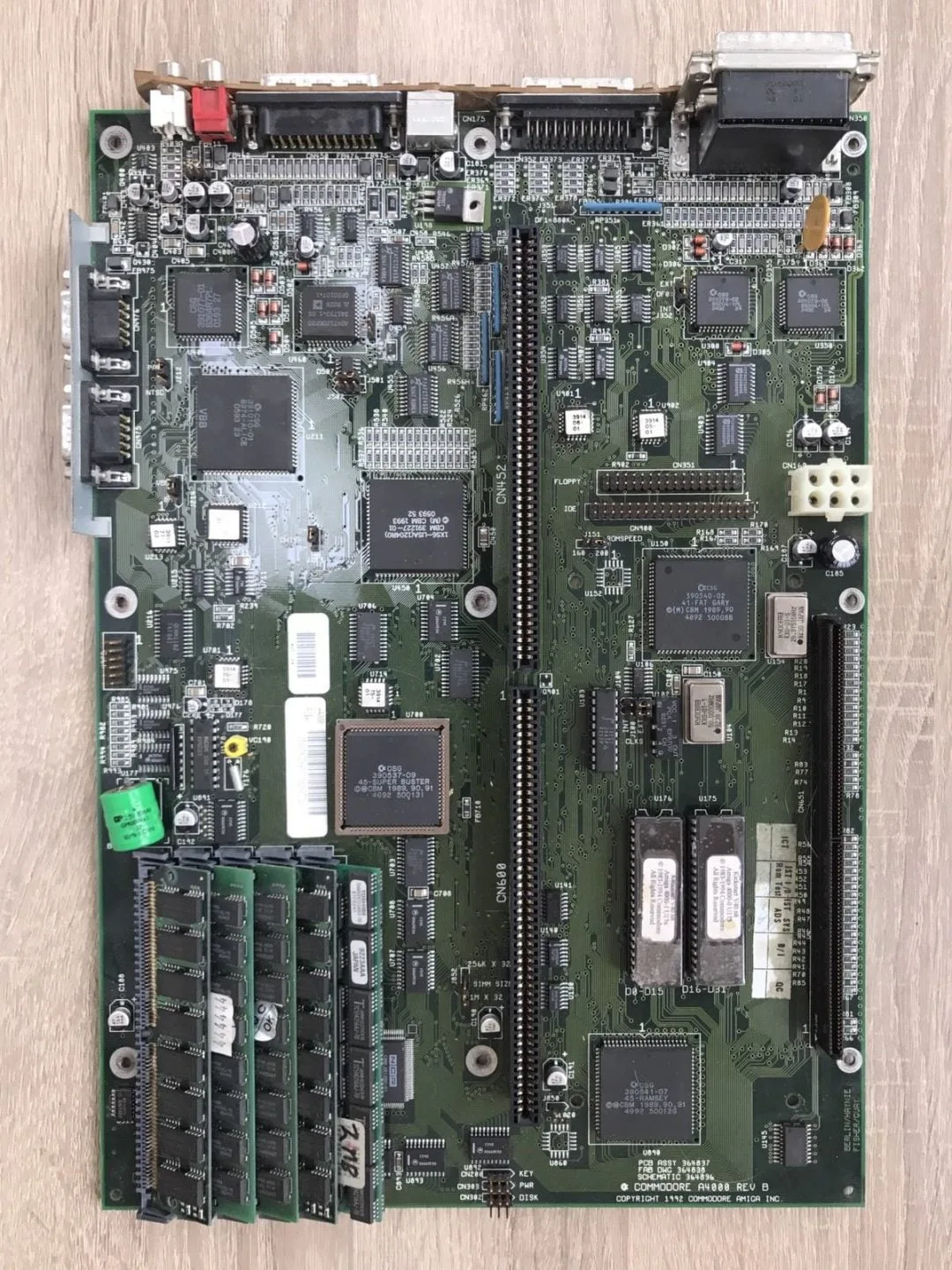 Amiga 4000 Recapped Board Amiga 4000 Recapped Board
