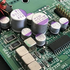 Amiga 600 recapped polymer capacitors