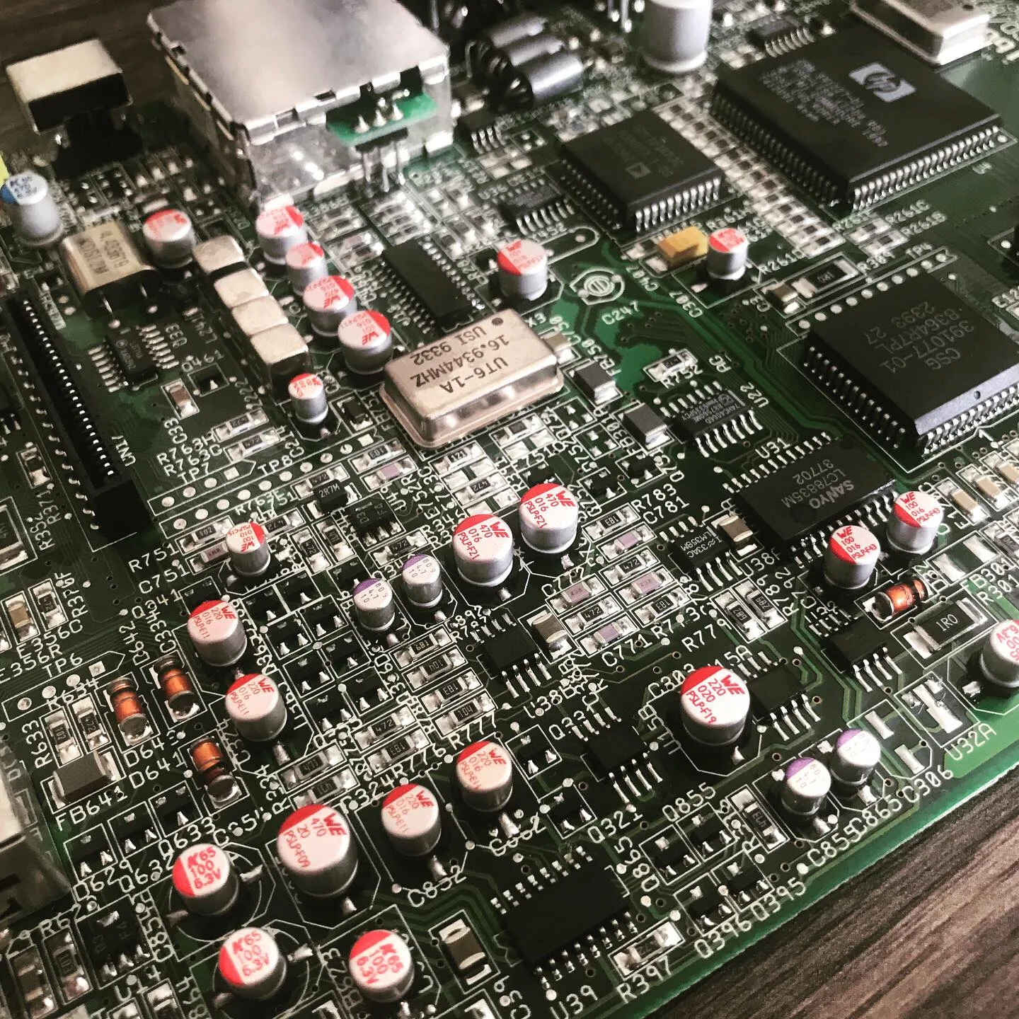 Amiga CD32 Premium Recapping Service Amiga CD32 Premium Recapping Service